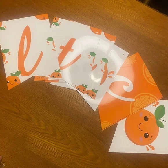 Little cutie party decorations - Picture 3 of 6